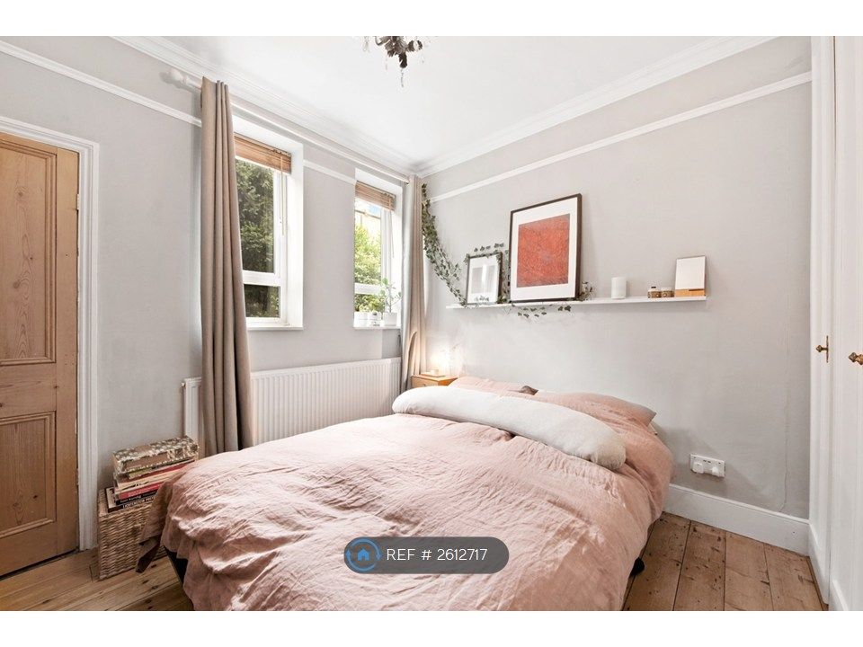 Property photo 3 of 24 Airy Rear Bedroom