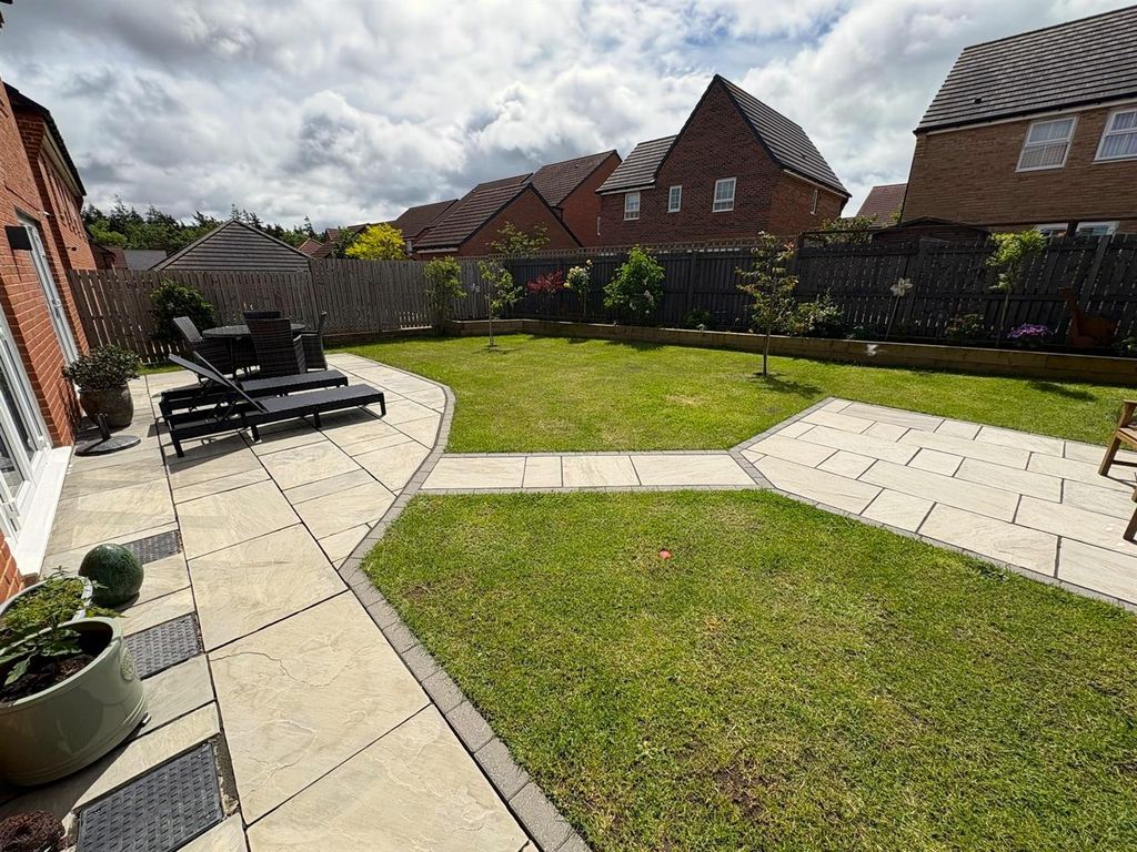 Property photo 3 of 37 Rear Garden
