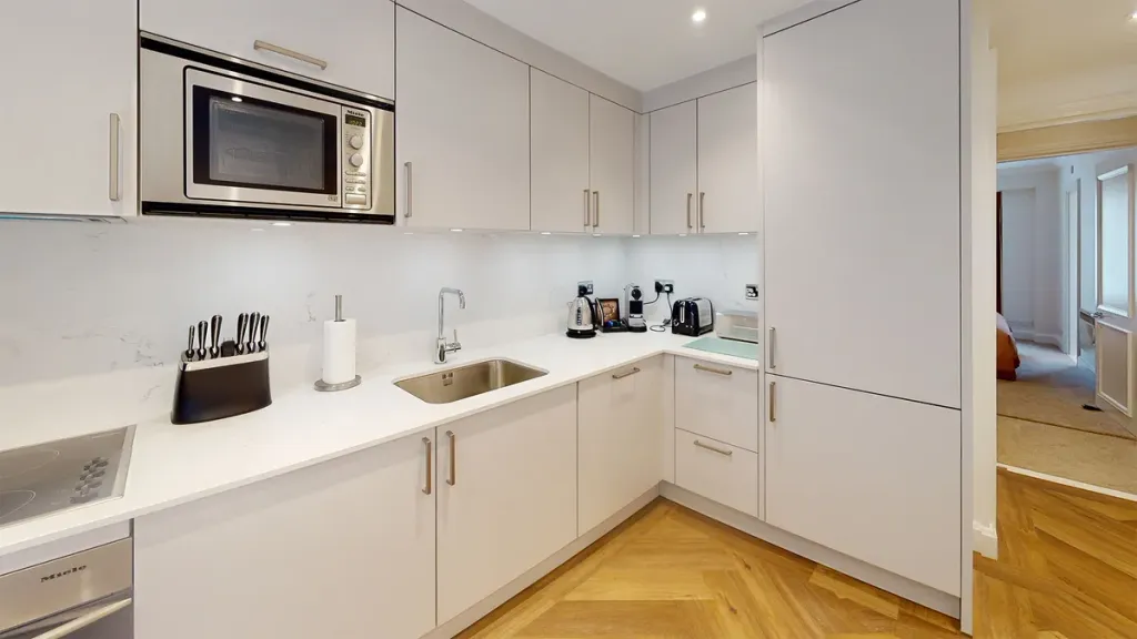 Property photo 3 of 4