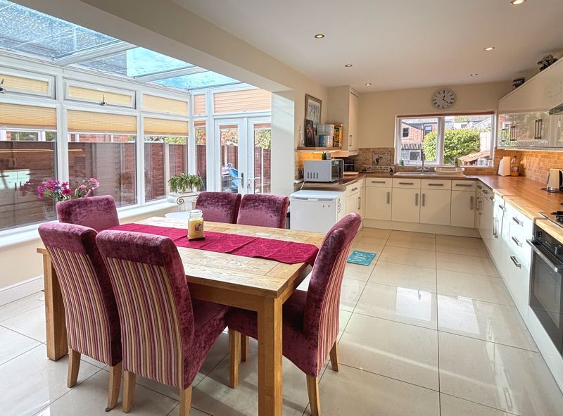 Property photo 2 of 14 Photo 2