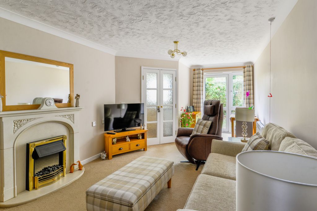 Property photo 3 of 22 Lounge Diner