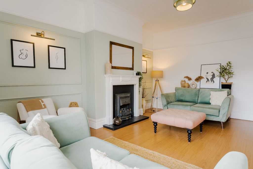Property photo 3 of 17 5342116
