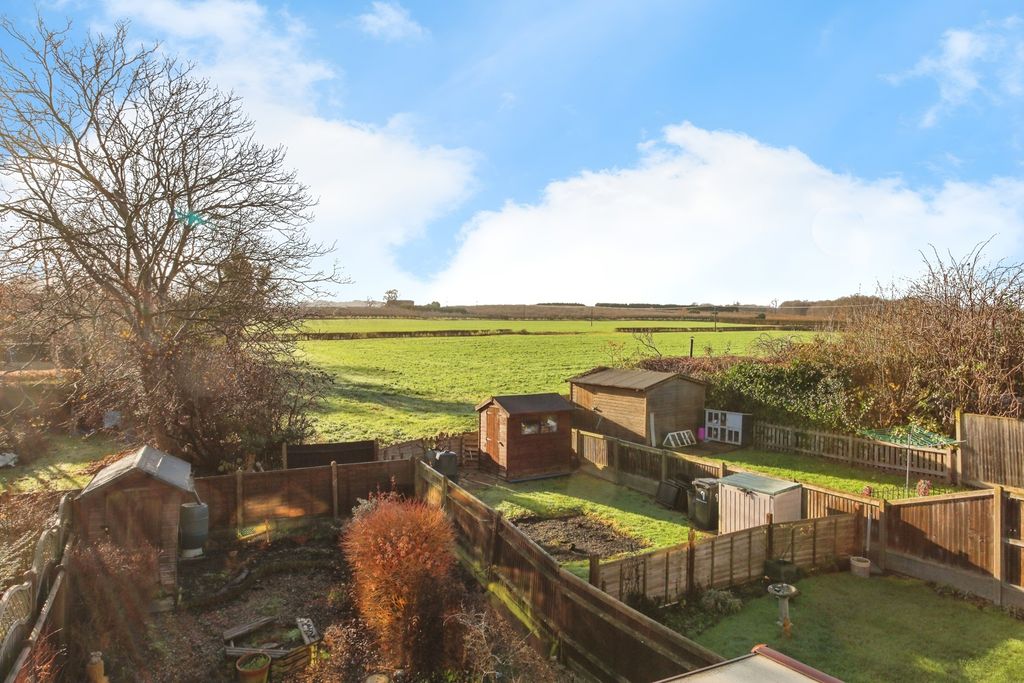 Property photo 3 of 11 Pbox-Img.Jpg