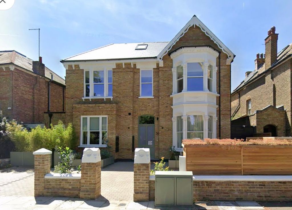 Property photo 1 of 7