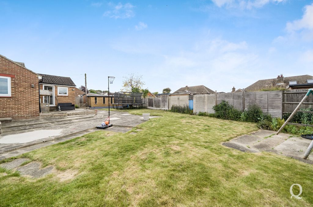 Property photo 3 of 24 Db676977-4497-40c...