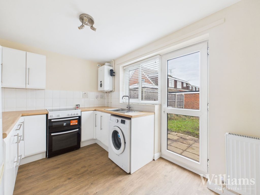 Property photo 3 of 9