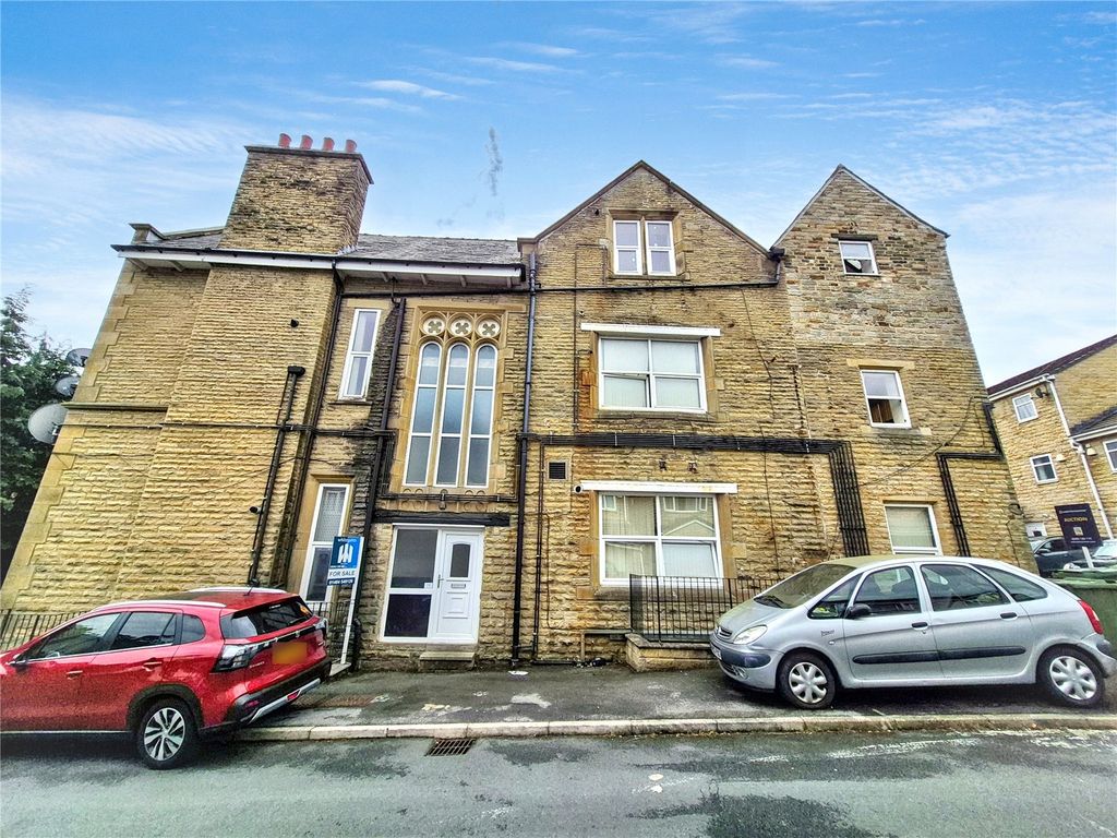 Property photo 1 of 7 Picture No. 14