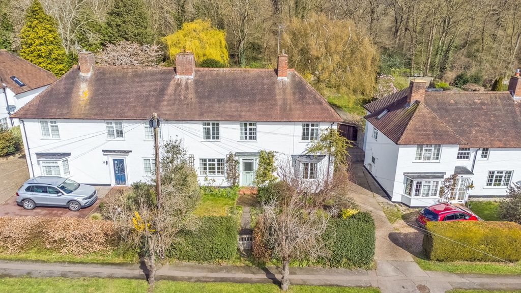 Property photo 1 of 29 4895410