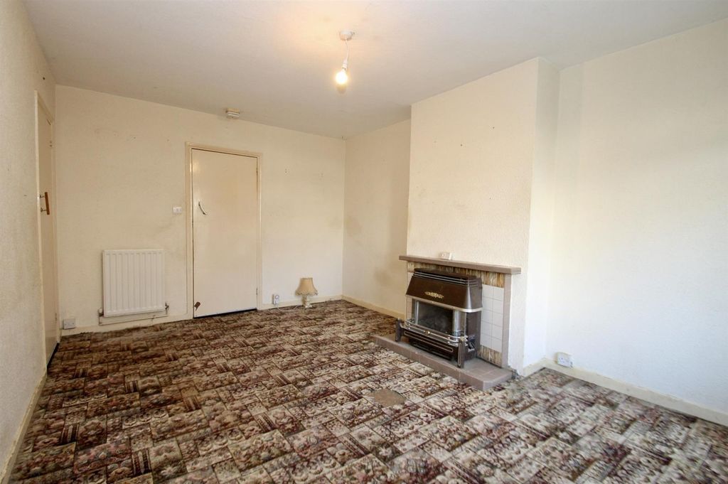 Property photo 2 of 10 Thumbnail_Img_9981.Jpg