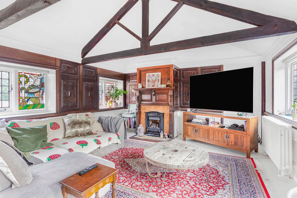 Property photo 3 of 14 Living Room