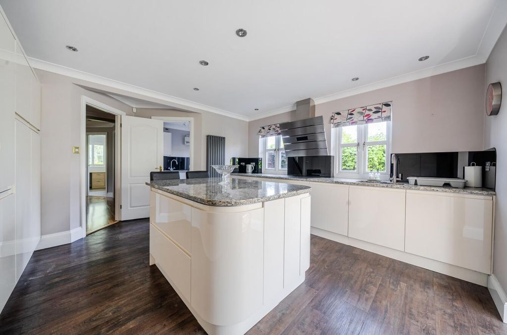 Property photo 2 of 27 1464288 (35).Jpg