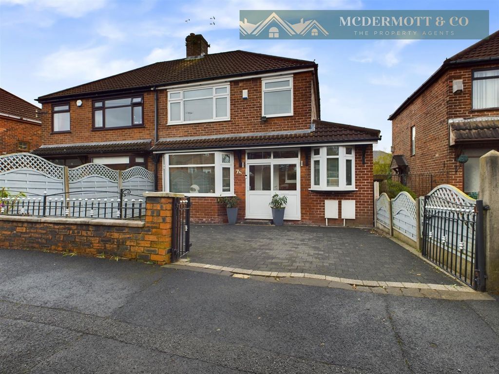 Property photo 1 of 34 Externally
