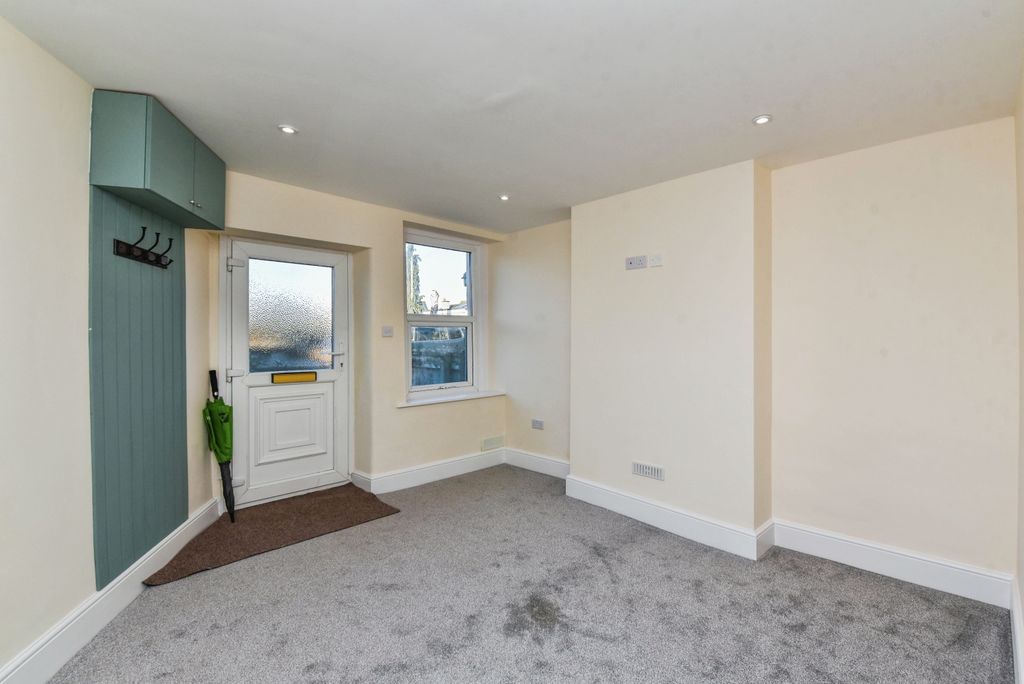 Property photo 2 of 20 View