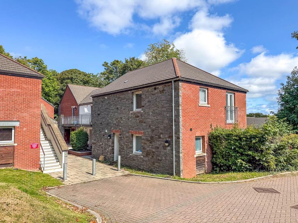 Property photo 1 of 17 9 The Steadings, Farmhill (17).Jpg