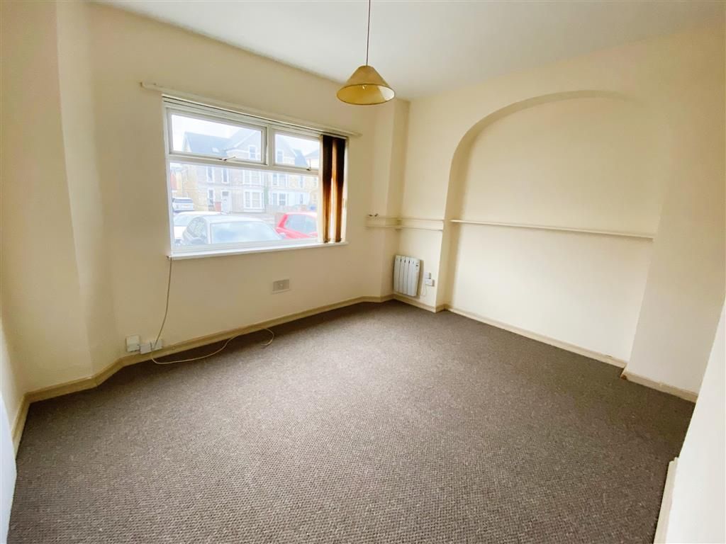 Property photo 2 of 5 Image
