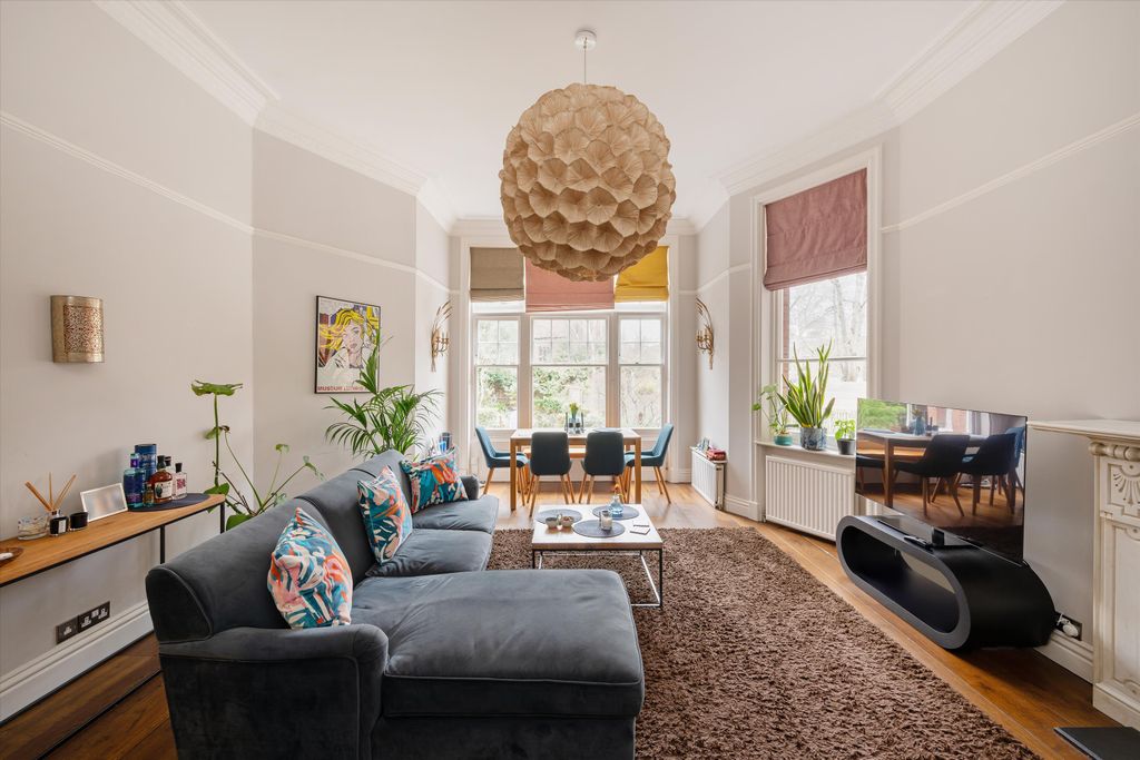 Property photo 2 of 10 Image