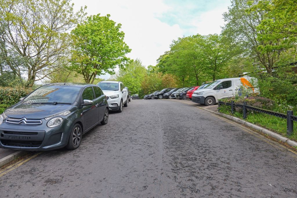 Additional image 16 of 2 bed flat for saleWheatley Court, Halifax HX2