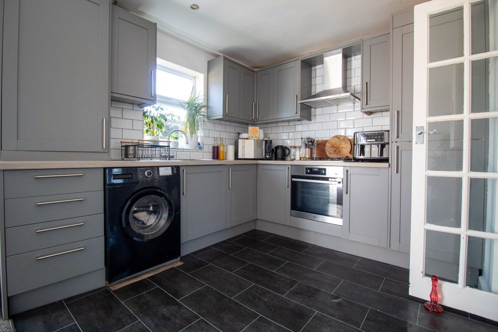 Property photo 2 of 10 Img_8780