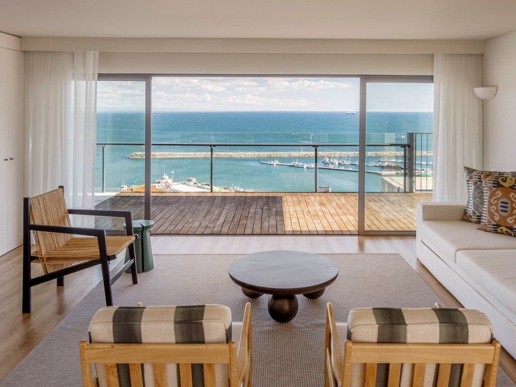 Property photo 1 of 27 2-Bedroom Apartment Near The Beach, In Harbour View II, Sesimbra