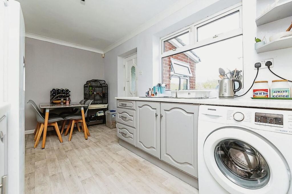 Property photo 2 of 13 Kitchen