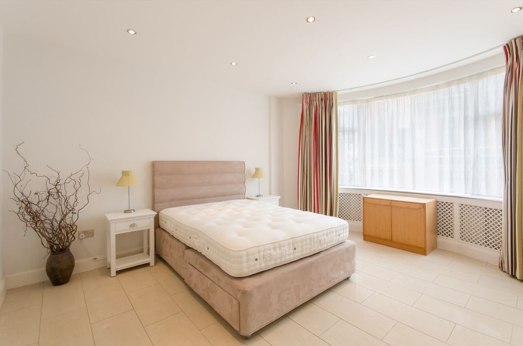 Property photo 3 of 11 46364