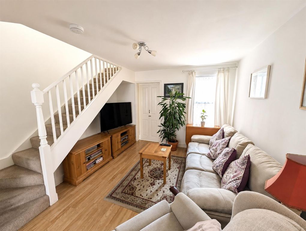 Property photo 3 of 14 96 Framfield Road - Lounge 2.Png