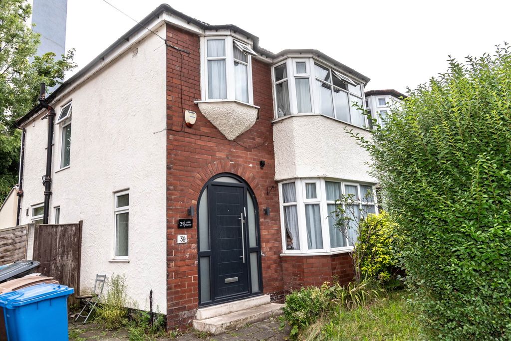 Property photo 1 of 26