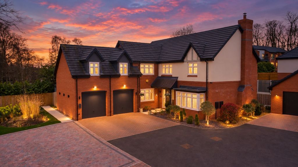 Property photo 1 of 47 4997011