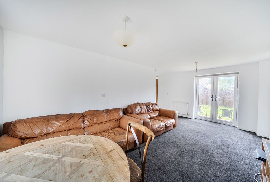 Property photo 3 of 17 1470577-7-6A1Ff58...