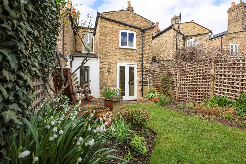 Property photo 3 of 21 Img (23) (1).Jpg