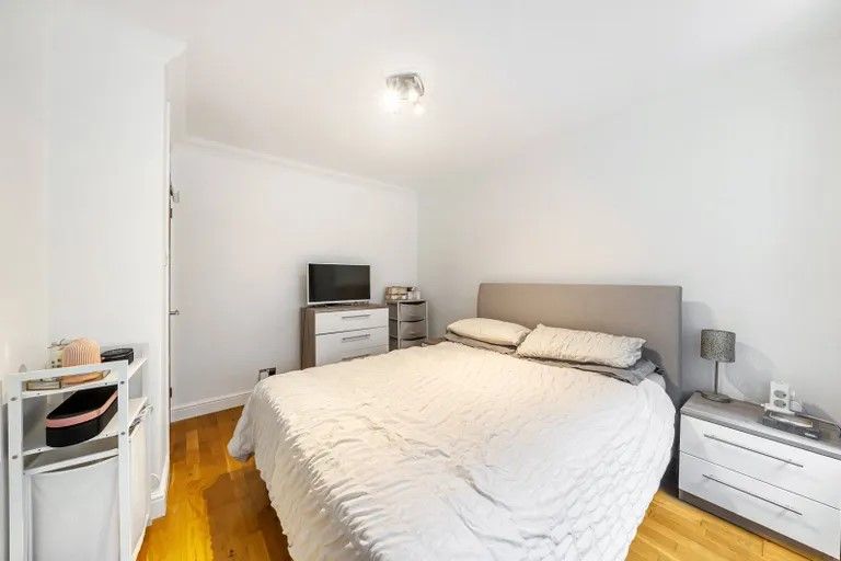 Property photo 3 of 3