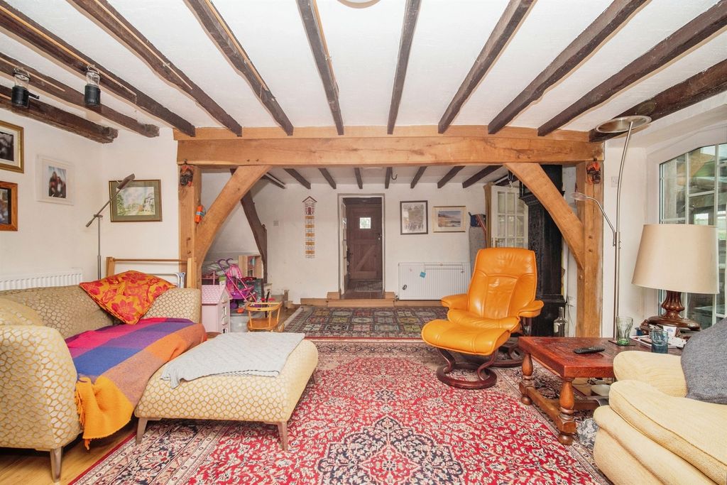 Property photo 3 of 24