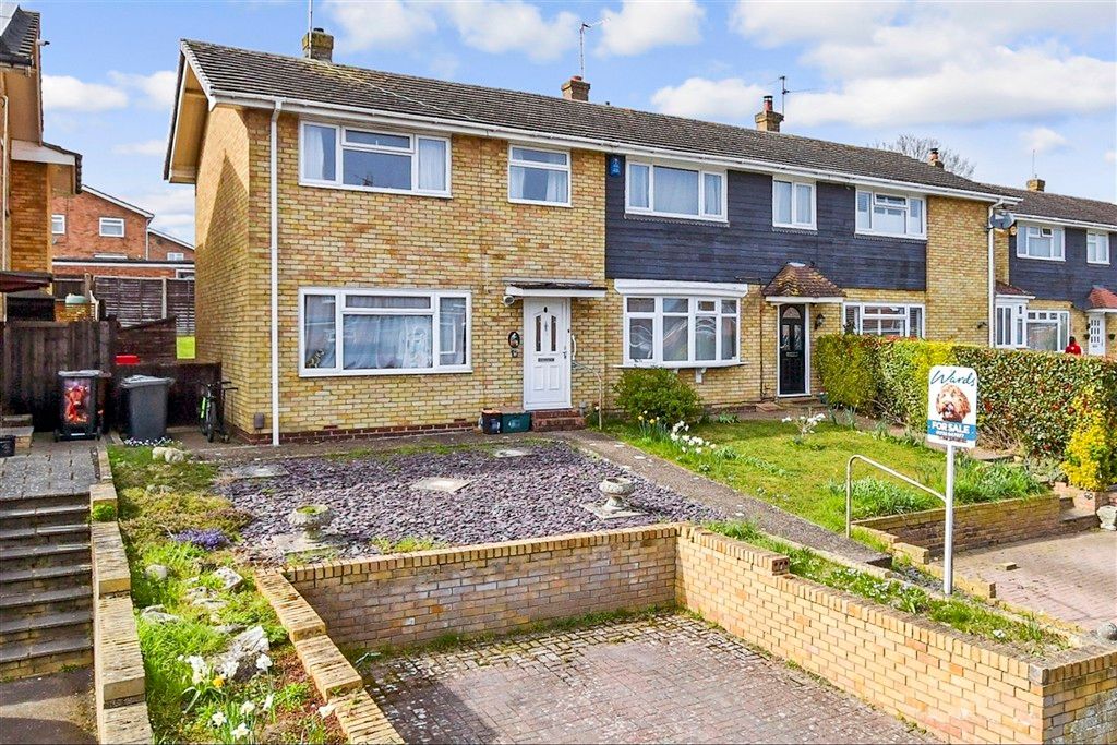 Property photo 1 of 17 Front Elevation (Web)