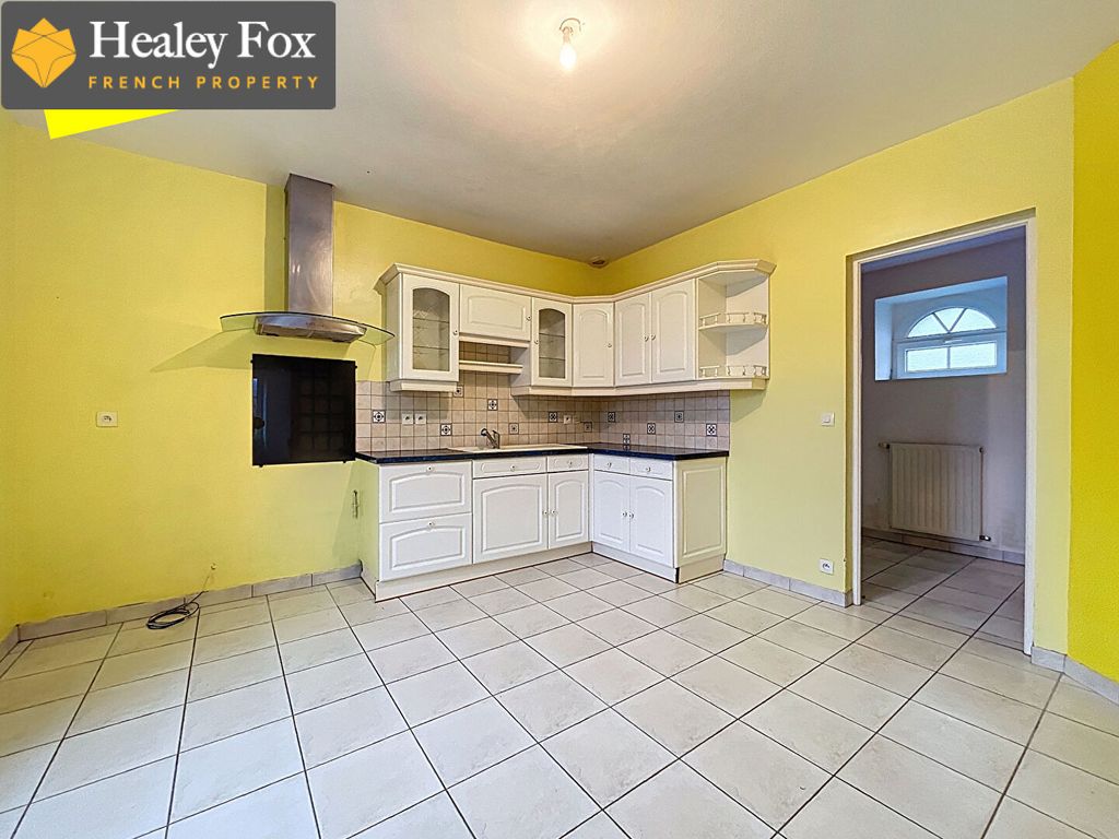 Property photo 3 of 18