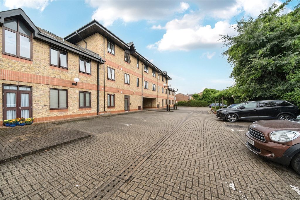 Property photo 2 of 15 Picture No. 04