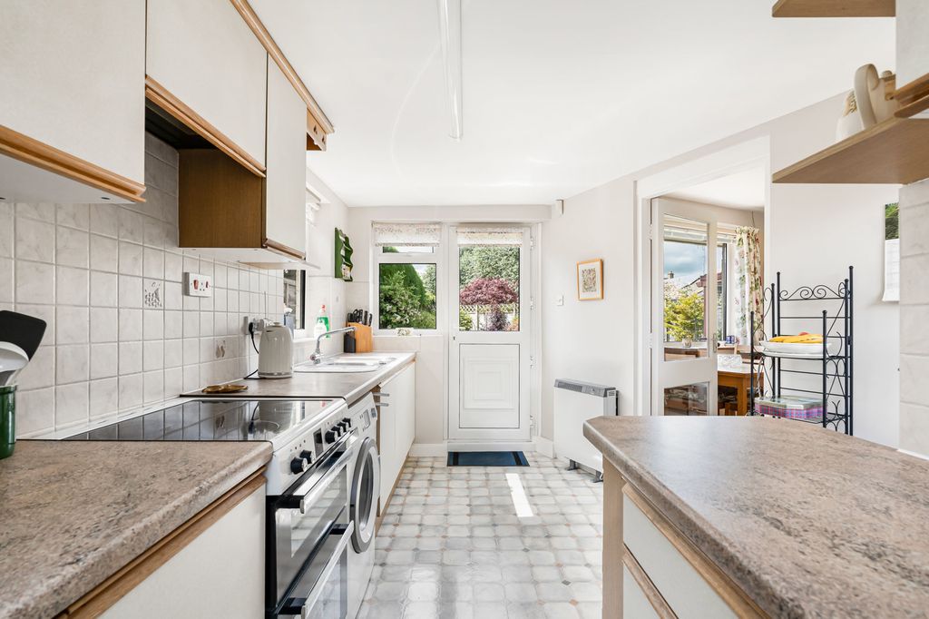 Property photo 3 of 16 Kitchen