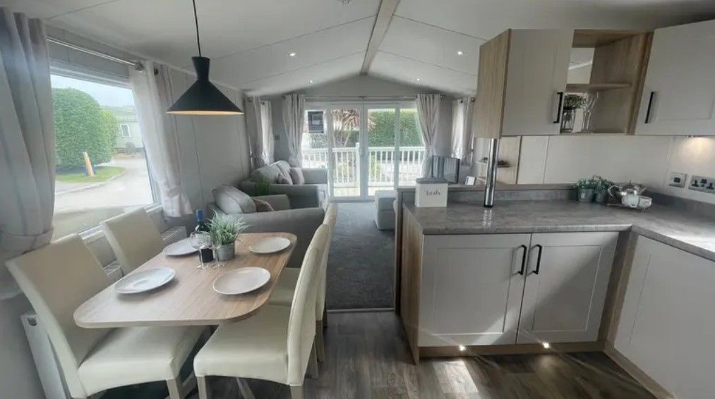Property photo 2 of 4 Willerby Lamberhurst 2025 Car0064214 140105672.Jpeg
