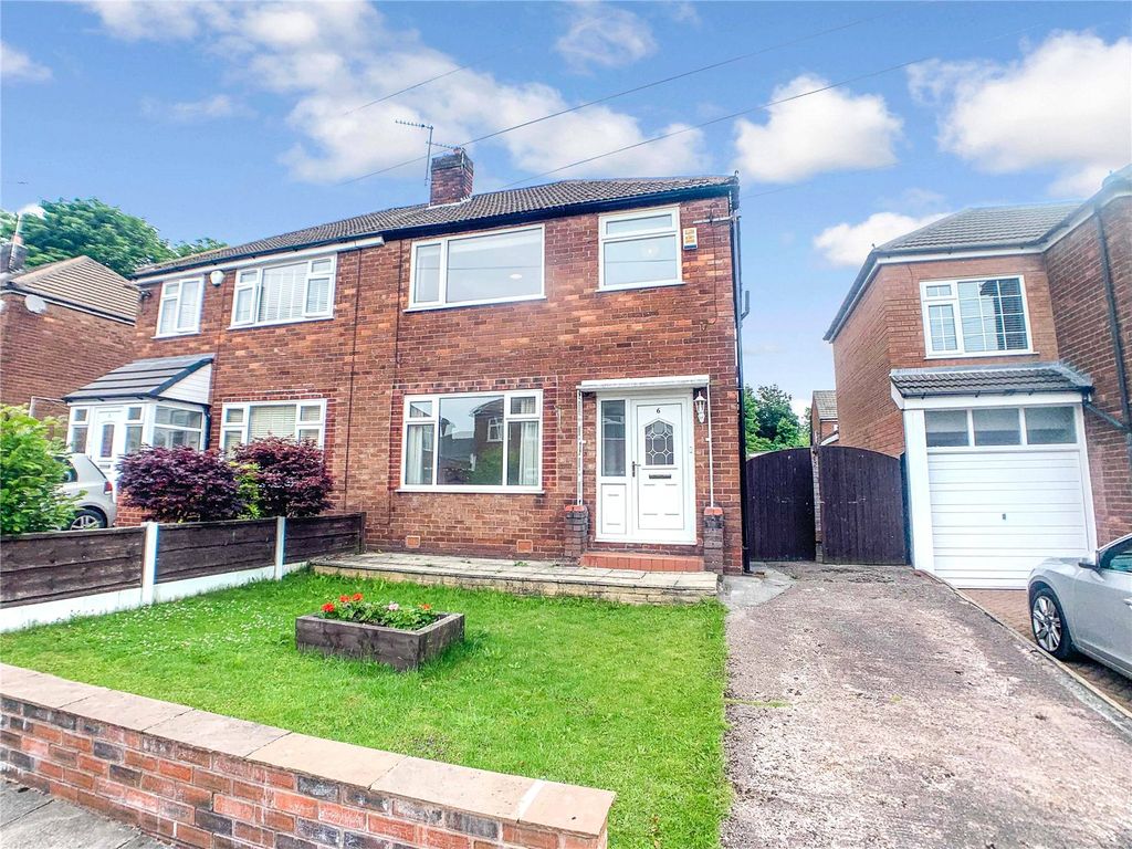 Property photo 1 of 17 Picture No. 12