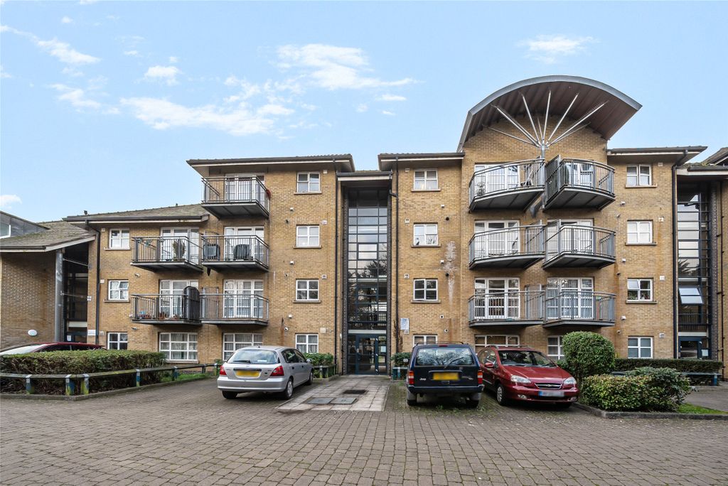 Property photo 2 of 11 Picture No. 33