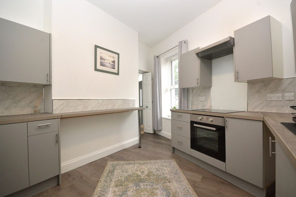 Property photo 2 of 10 Picture No. 08