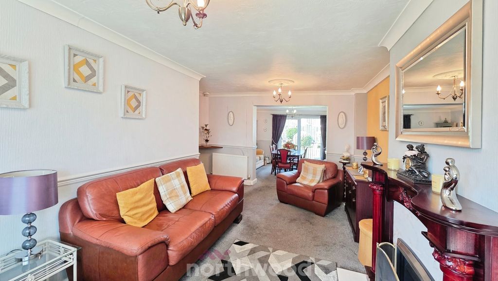 Property photo 3 of 29