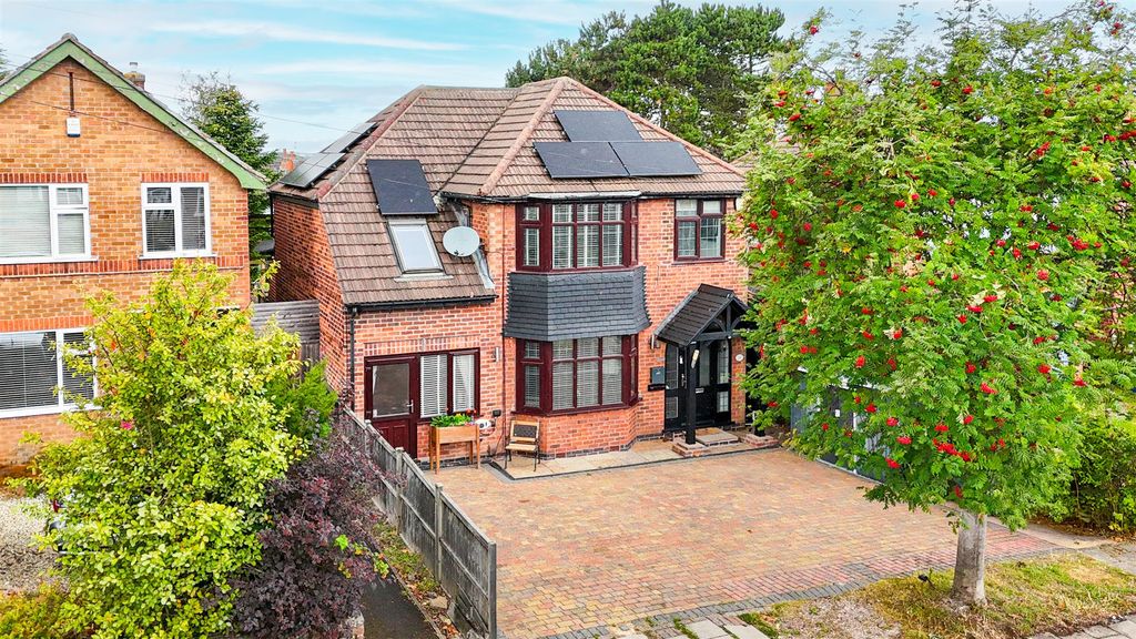 Property photo 1 of 34 9743.Jpg