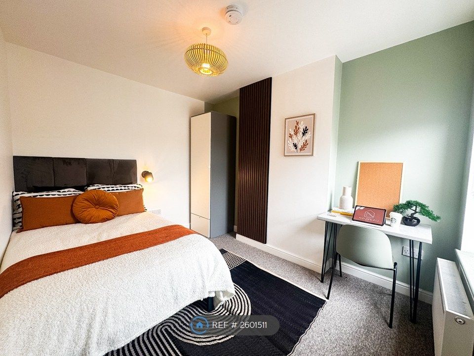 Property photo 1 of 26