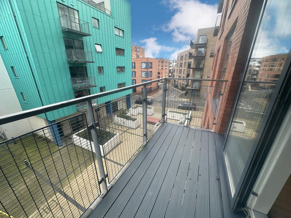 Property photo 2 of 12 Gallery