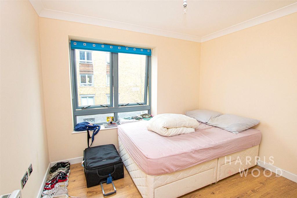 Property photo 3 of 6 Picture No. 04