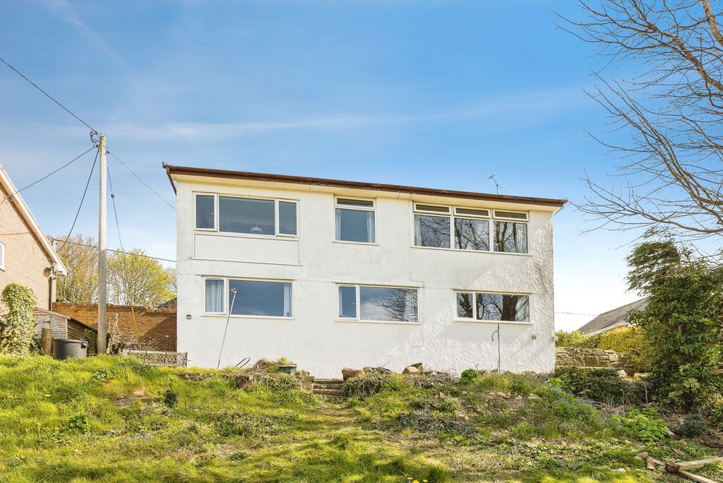 Property photo 2 of 28 Rear