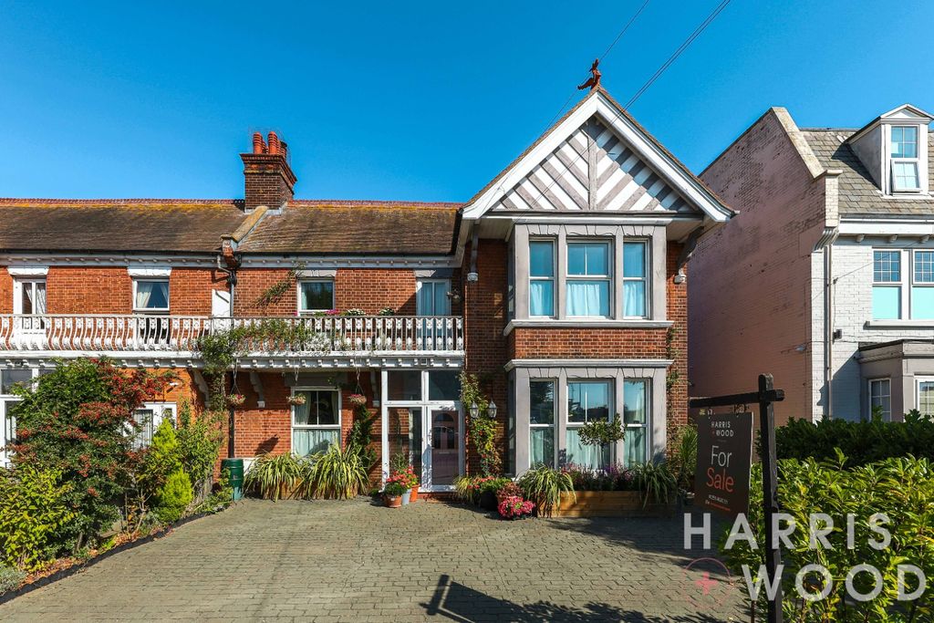 Property photo 1 of 38 5385142