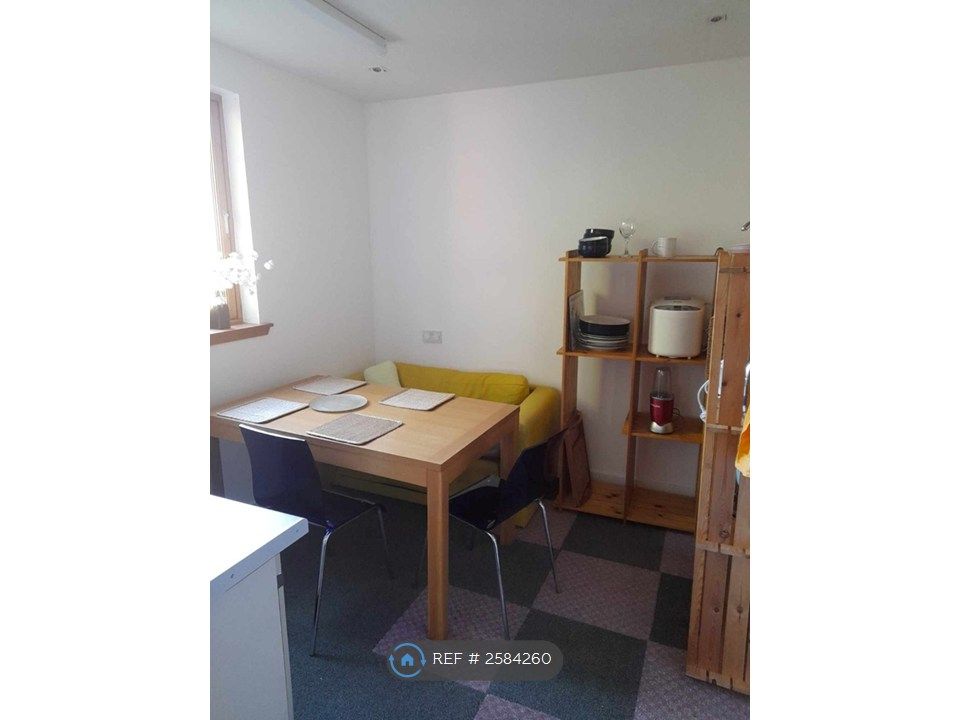 Property photo 1 of 16 Kitchen/Dining Area