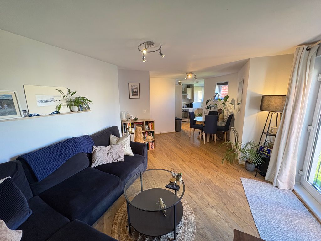 Property photo 3 of 8 Image