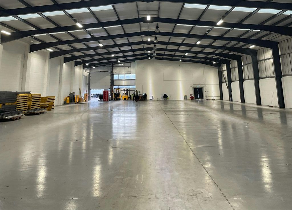 Property photo 3 of 7 Unit Q Internal Landscape 1.Jpg